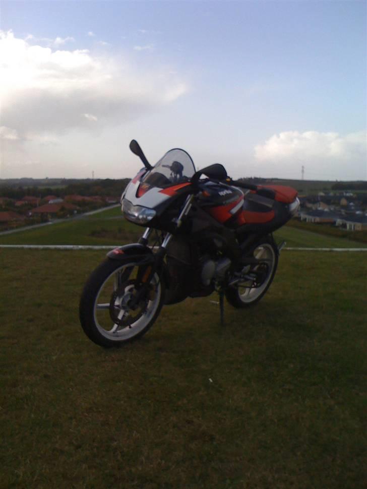 Aprilia  RS 50 Tuono Solgt  billede 1