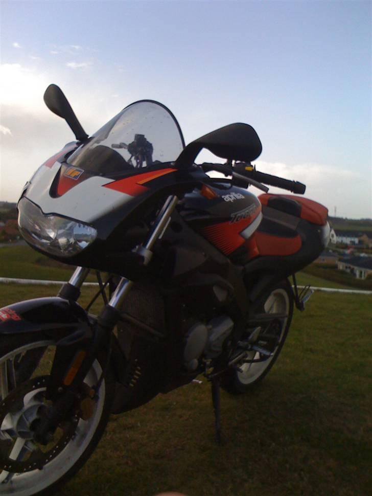 Aprilia  RS 50 Tuono Solgt  billede 6