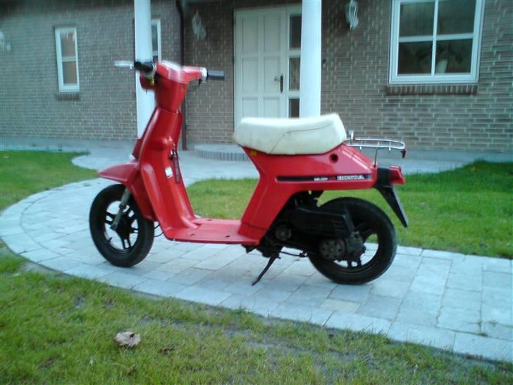 Honda melody mini (solgt)  billede 1