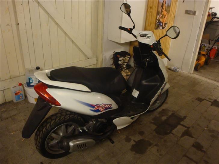 Yamaha Jog R (Bytte til PGO HOT) billede 8