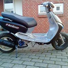 Yamaha Neos street race (SOLGT)