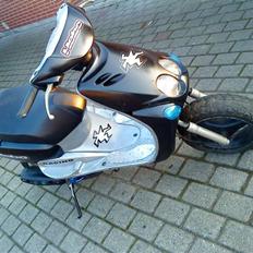 Yamaha Neos street race (SOLGT)