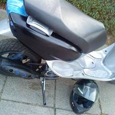 Yamaha Neos street race (SOLGT)