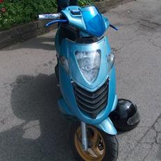 Aprilia Sonic (Solgt)