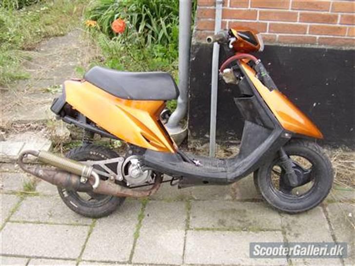 Yamaha jog soldt billede 4