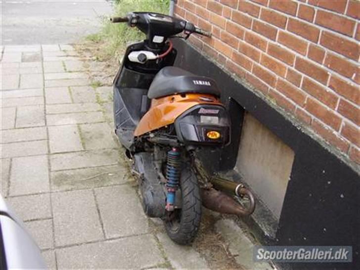 Yamaha jog soldt billede 6