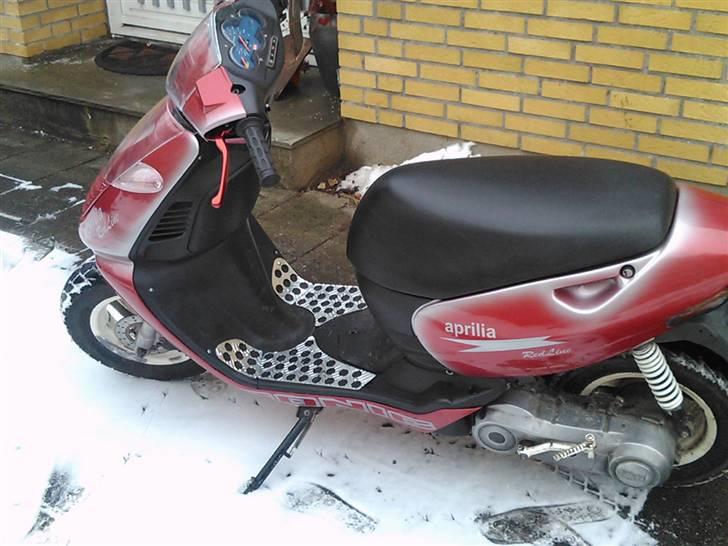 Aprilia Sonic RedLine Solgt billede 2