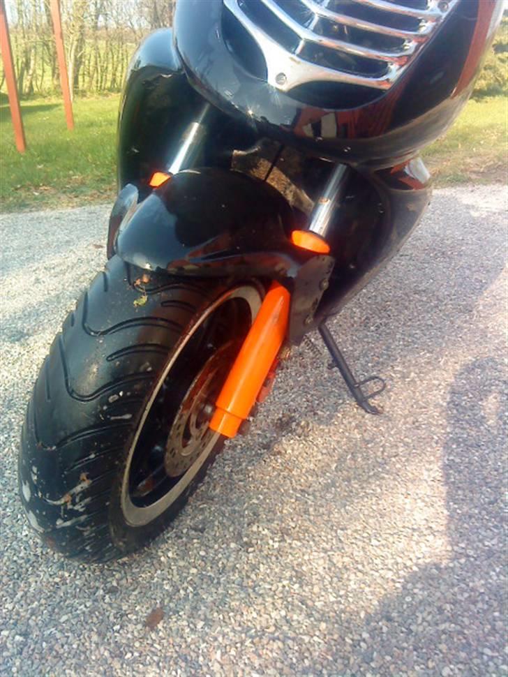 Aprilia Sonic "Kinamanden" :) billede 3