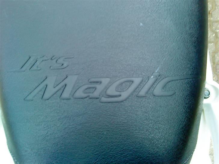 PGO white magic billede 5