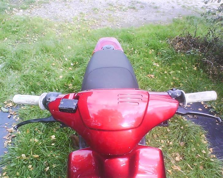 PGO hot 50  "SOLGT" billede 2