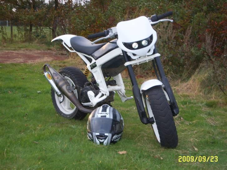 Suzuki Street Magic (Solgt) billede 1