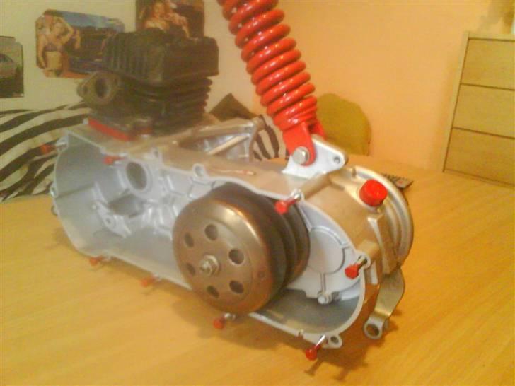 PGO Comet  - ny malet blok billede 6