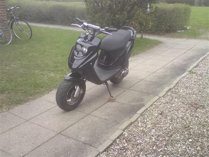 PGO Hot 50 solgt billede 2