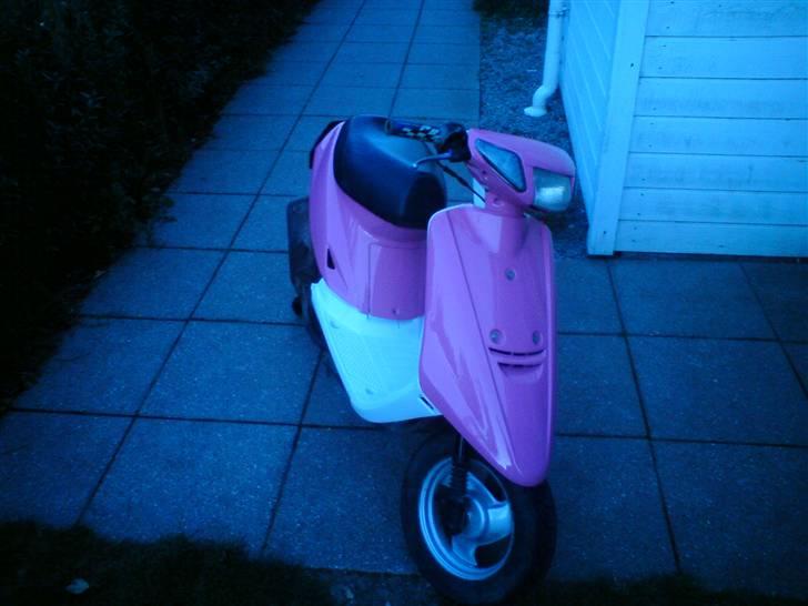 Yamaha jog - kun samlet,med nye dele halvt . billede 2