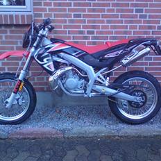 Aprilia sx50 ny model