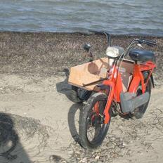 Vespa ciao med sidevogn