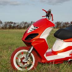 Piaggio x Klovn the movie x MKPR2