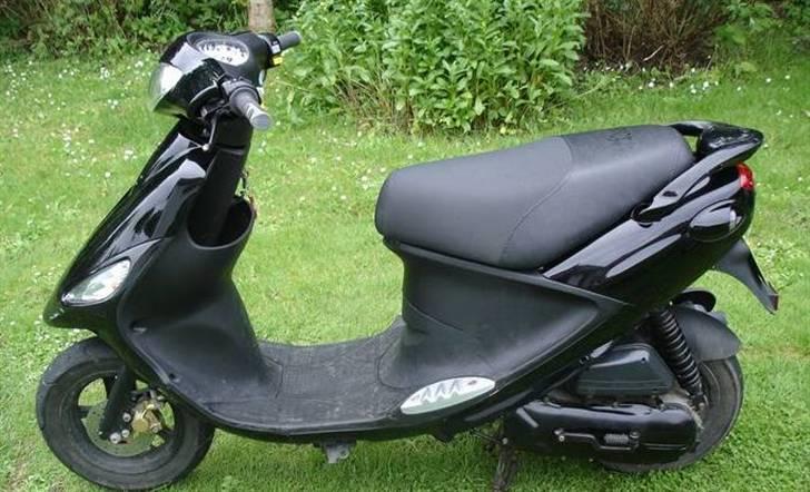 PGO Black magic Solgt billede 1