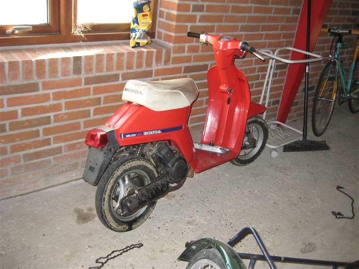 Honda melody solgt billede 2