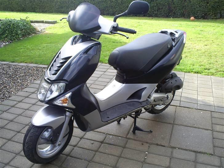 Kymco Super 9 (SOLGT) billede 14