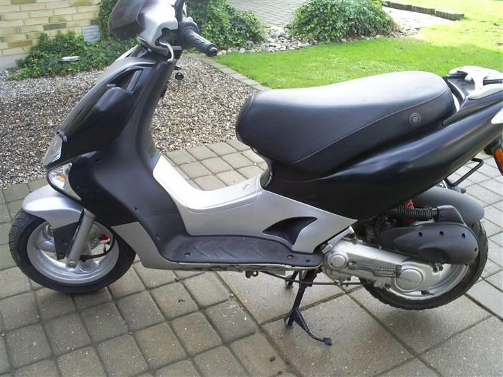 Kymco Super 9 (SOLGT) billede 16