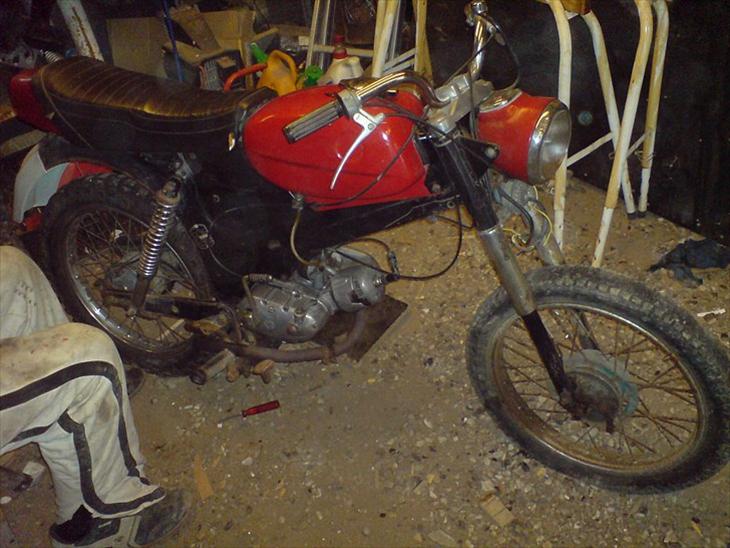 {{currentPhoto.altText}} billede {{currentPhoto.number}}