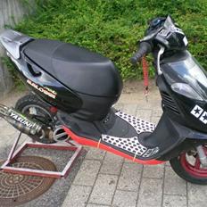 Aprilia Sonic før