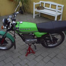 Honda CB 50. SOLGT !