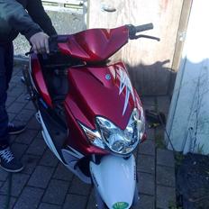 Yamaha Jog R (Stunt'mis!)