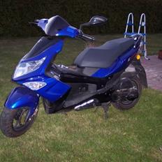 PGO G-Max DET BLÅ LYN