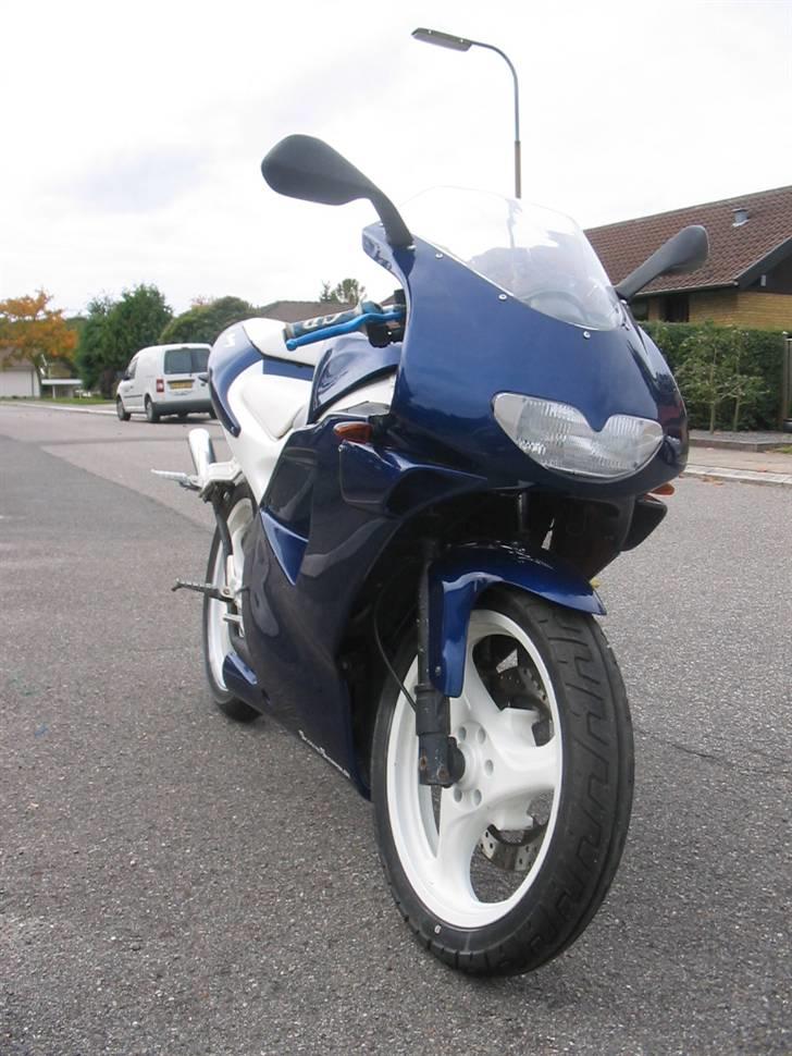 Aprilia RS 50 Blue/white Solgt billede 3