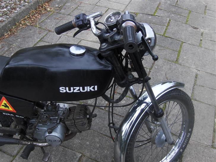 Suzuki _-dm 50-_ :* billede 8