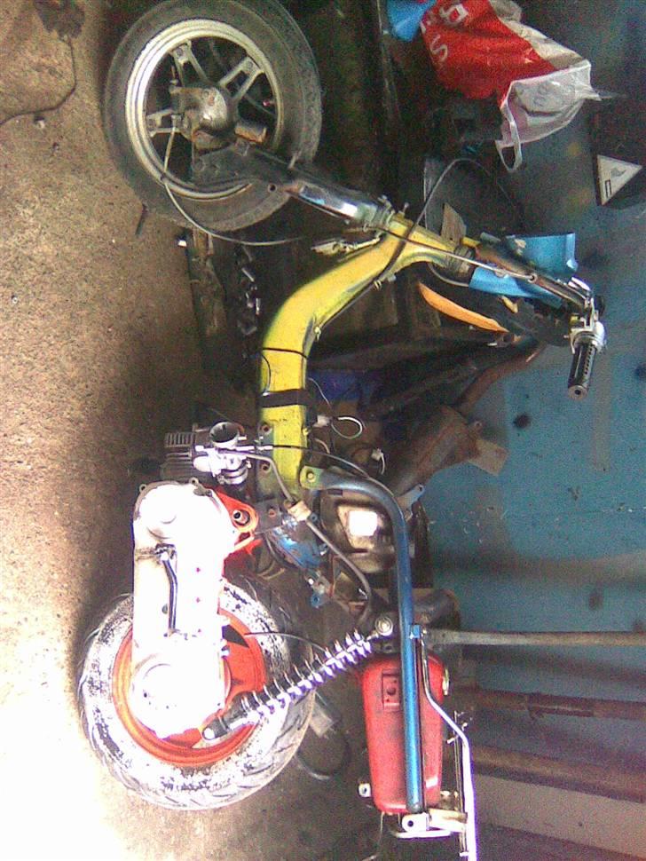 Suzuki FZ JOG solgt billede 2