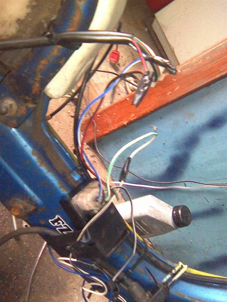 Suzuki FZ JOG solgt billede 5