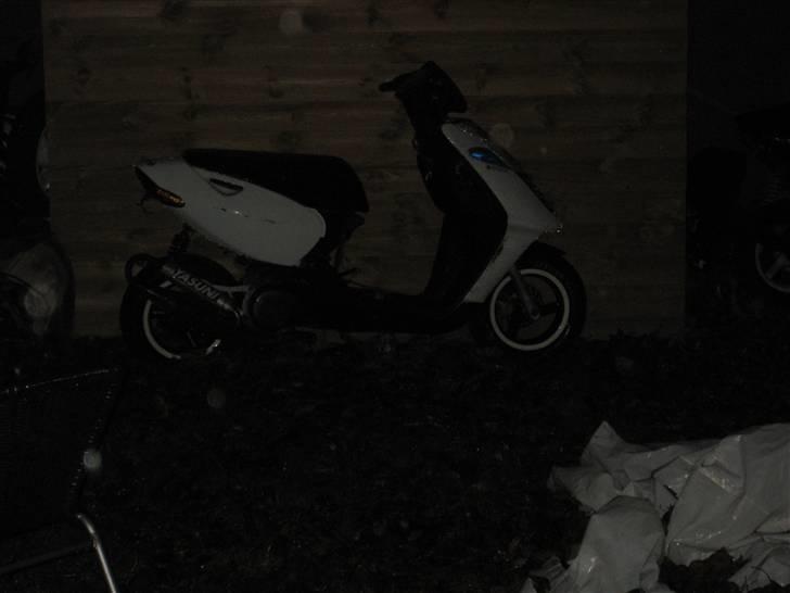 Aprilia sonic ( SOLGT ) - Nyeste billede nylakeret fælge  billede 1