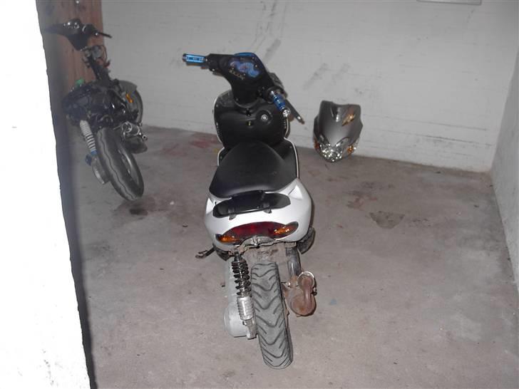 Aprilia sonic ( SOLGT ) billede 5