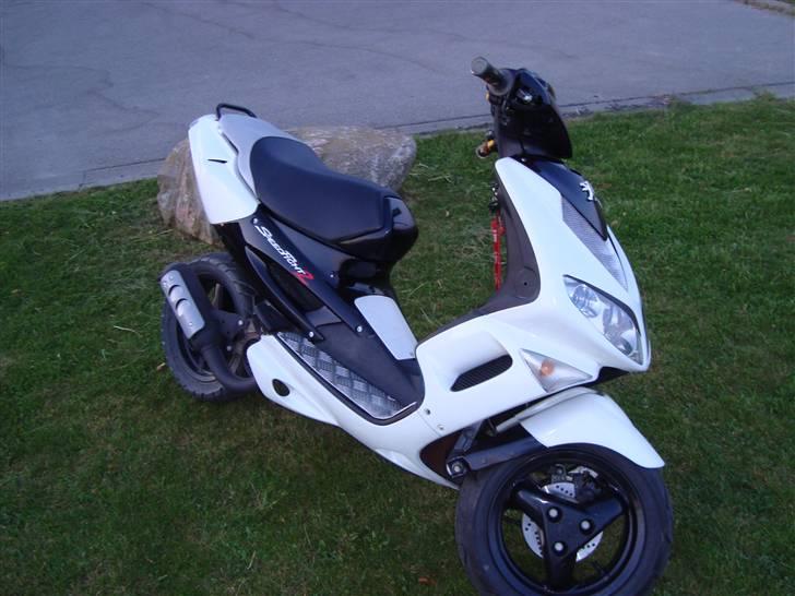 Peugeot speedfight 2 billede 1