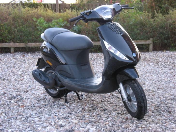 Piaggio new zip 4t - SOLGT billede 1