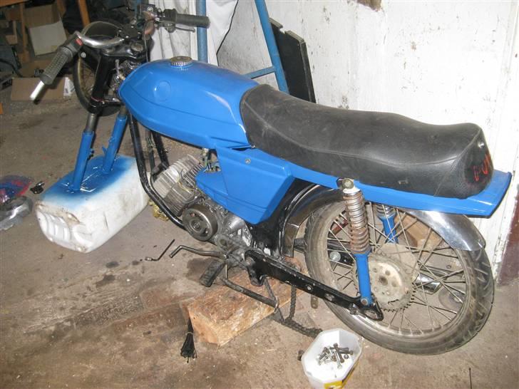 Puch monza juvel 3 gear - ny lakering.  venter på min stjernefælge kommer hjem fra glasblæsning billede 10