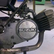 Suzuki dm 50