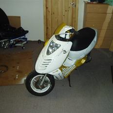 Aprilia Sonic - SOLGT!!