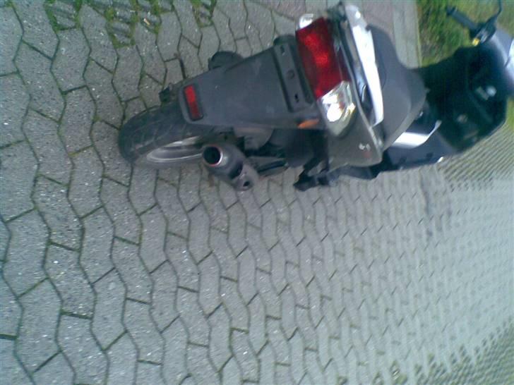 PGO GMax <(SOLGT)> billede 4