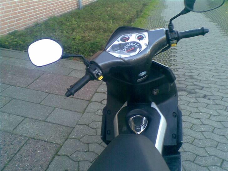 PGO GMax <(SOLGT)> billede 5