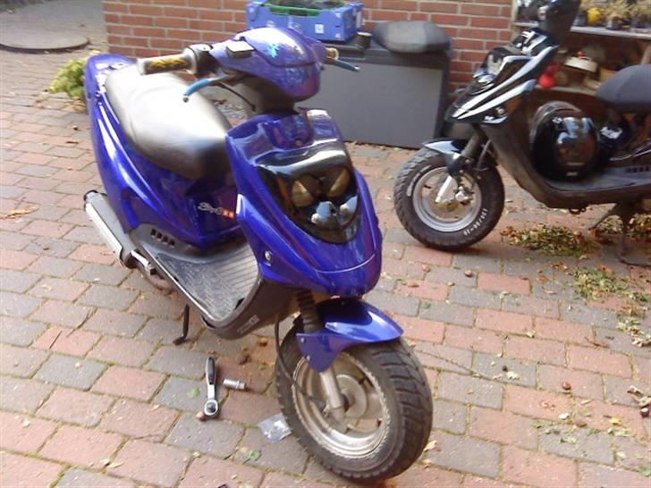 PGO Hot 50 S6  - uhhhh 2 lækre hotter billede 2