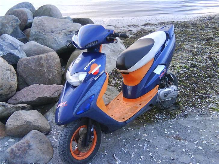 Honda sfx >>solgt<<  - som den så ud da jeg fik den :)  billede 11