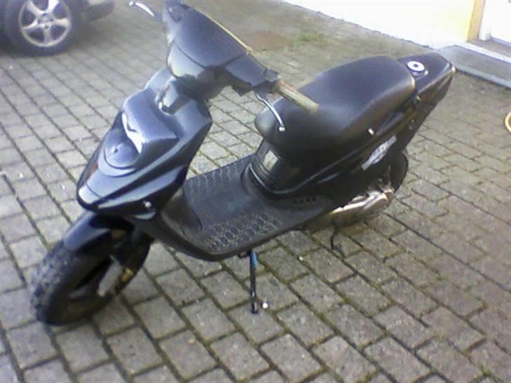 PGO hot 50 (WOOGIE)--solgt - den ser nu sød ud billede 1