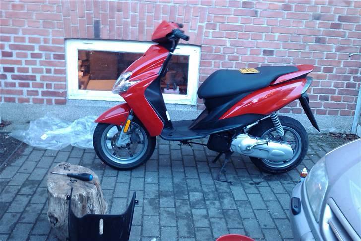 Yamaha jog r SOLGT billede 8