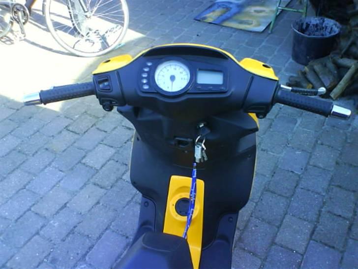 Piaggio nrg power dt - solgt billede 8