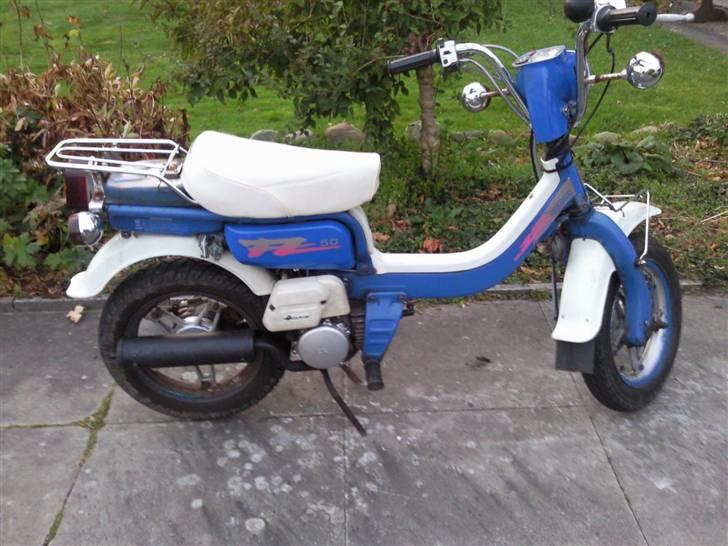 Suzuki FZ 50 **SOLGT** billede 2