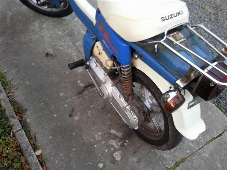 Suzuki FZ 50 **SOLGT** billede 8